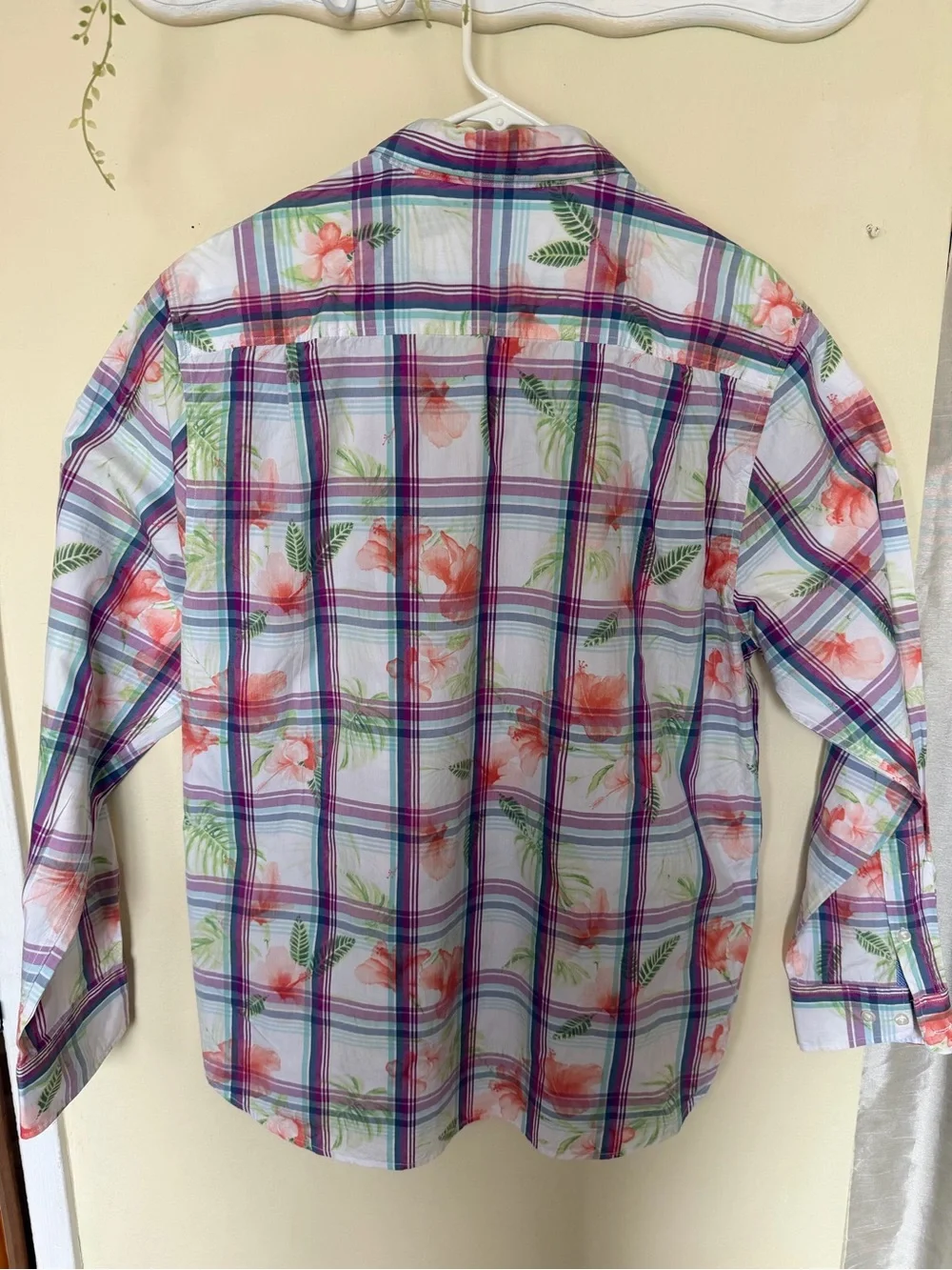 Tommy Bahama Men’s Vedado Multicolor Plaid & Leaf Print Shirt